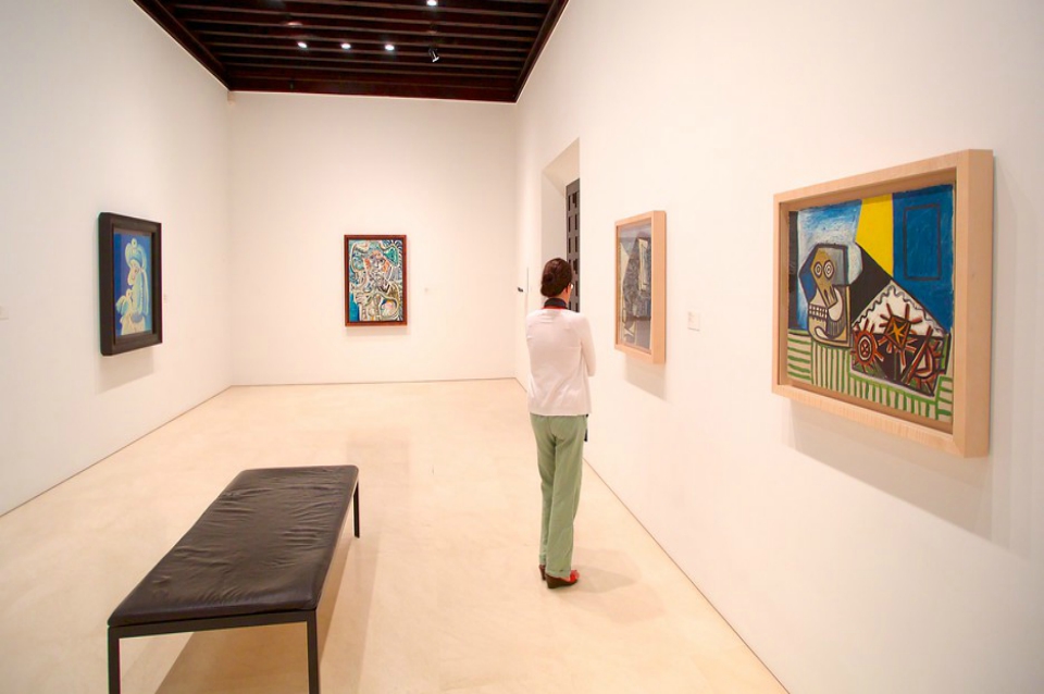 https://www.debambu.es/wp-content/uploads/2016/05/Picasso-Museum-Malaga-57235.jpg